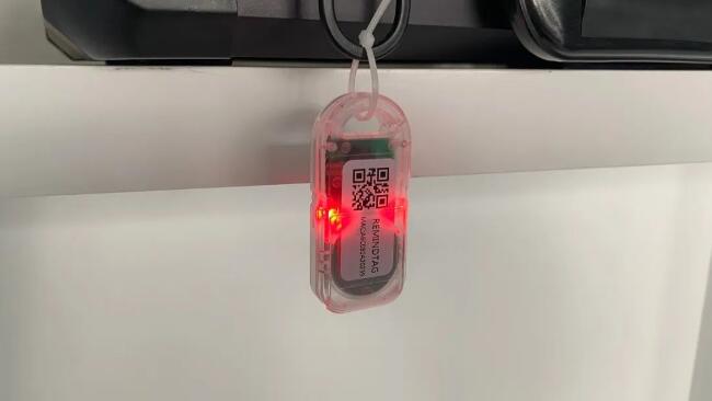 1664270807956792.jpg 多彩尋物聲音發(fā)光定位標簽2.jpg